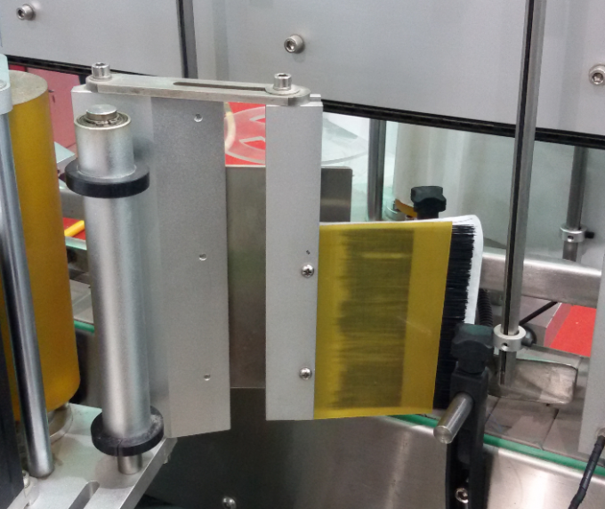 Автоматическая машина для прикрепления этикеток стикера стороны двойника этикетировщика бутылки для мешков стоя вверх