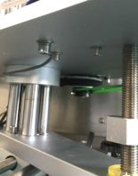 Автоматическая машина для прикрепления этикеток стикера стороны двойника этикетировщика бутылки для мешков стоя вверх