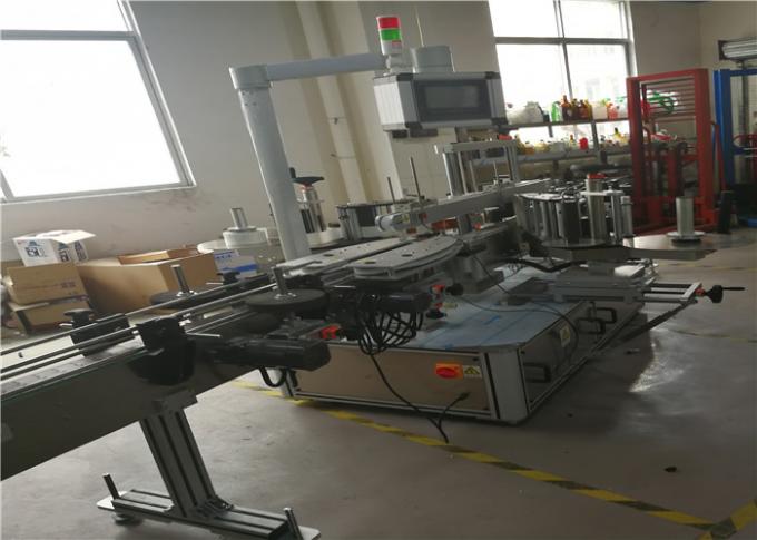 Машина для прикрепления этикеток стикера собственной личности слипчивая для химиката, ярлыков ручки 3 бутылки воды пластикового