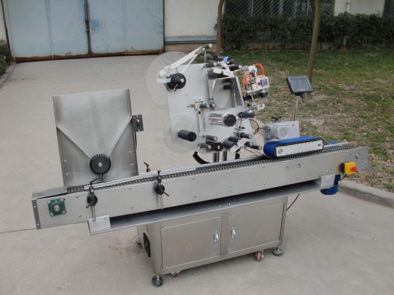 Китай конвейерный мотор HY марка этикетировочная машина для флаконов, 7-я наклейка для этикеток батареи для поставщика электроники