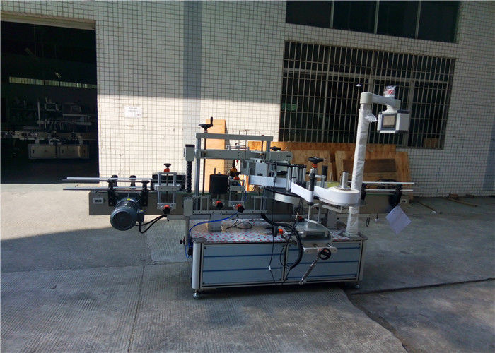 Китай Полное автоматическое этикетировочное оборудование для квадратных бутылок 4000-8000 бут / час, поставщик